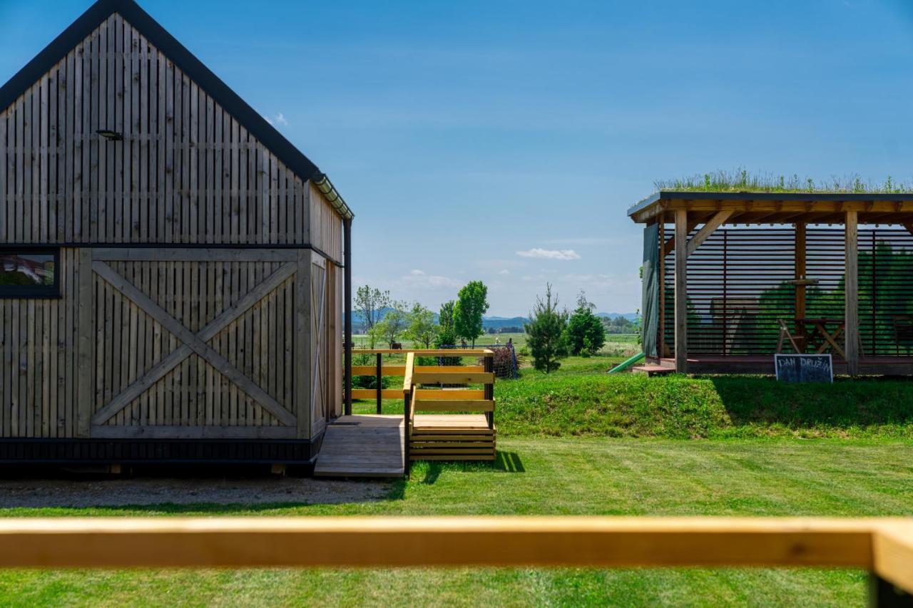 Horse Glamping Park Hotel Cirkovce Exterior photo