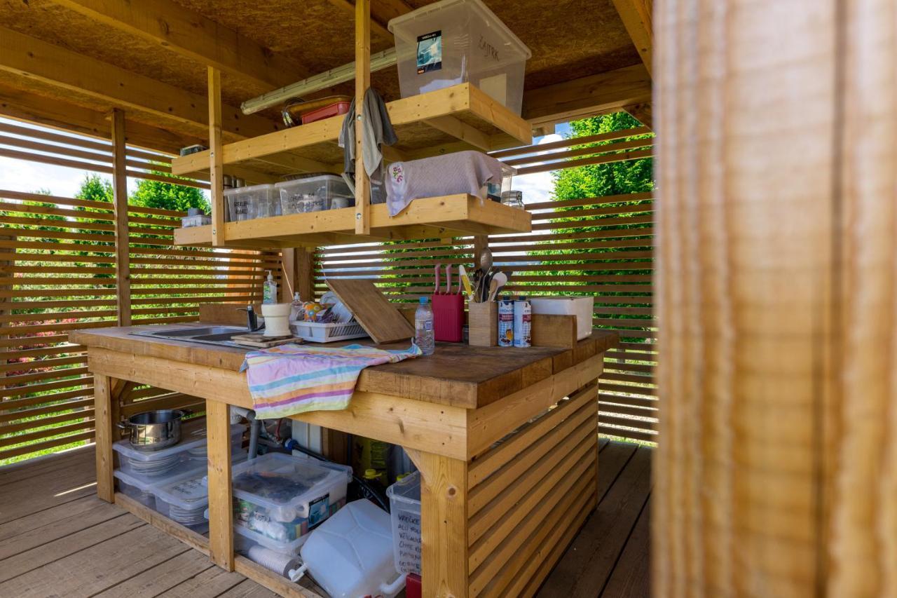 Horse Glamping Park Hotel Cirkovce Exterior photo